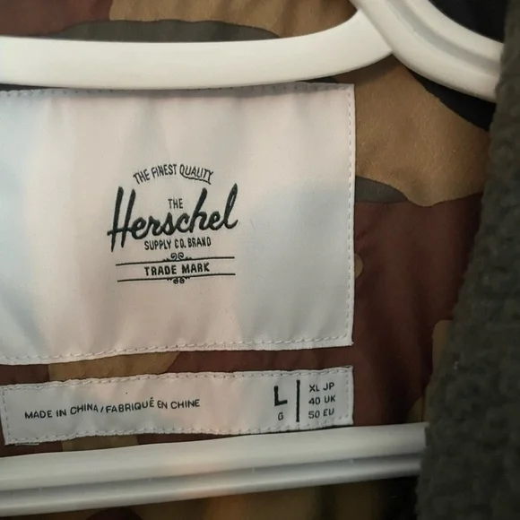 Herschel  men’s zip up teddy sweater size large - Picture 7 of 8